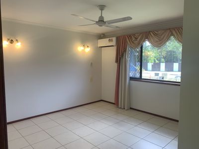 24 Beach Road, Pialba