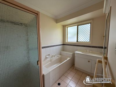 18 Tew Court, Gatton