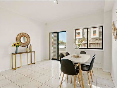 2B Broxbourne Street, Westmead