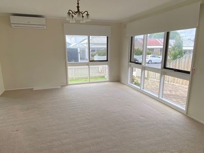 43 Alma Terrace, Newport