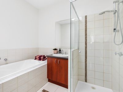 77 Gordon Street, Newport