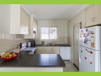 1 / 16 Palk Street, Horsham