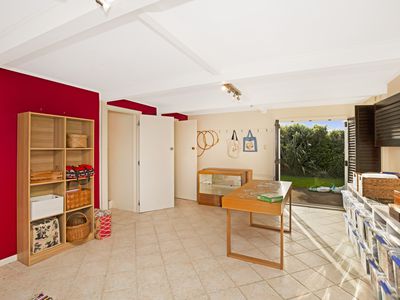 13 Wilmshurst Place, Tawa