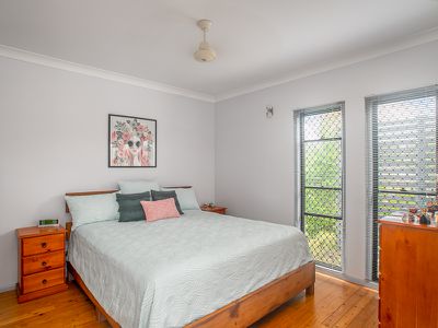 12 Whipbird Court, Urangan