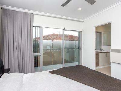 1/458 Charles Street, North Perth