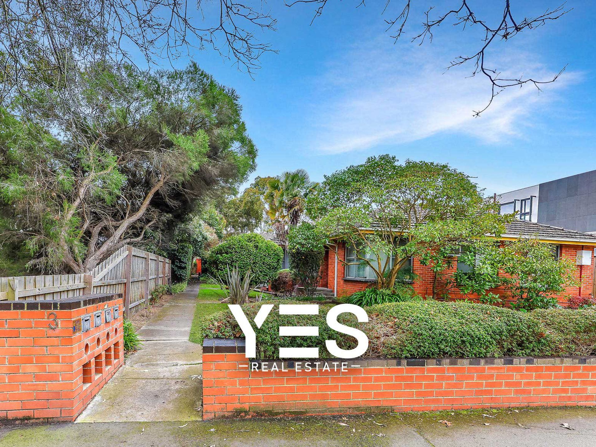 4 / 3 Crescent Road, Camberwell