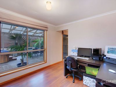 10 Bendigo Close, Trott Park