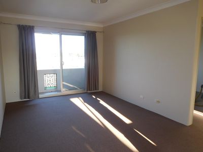 9 / 5 Hart Street, Warwick Farm