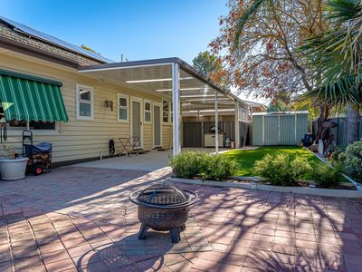 56 Maple Street, Golden Square