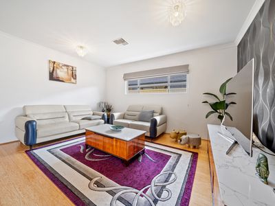 48 Kesiya Turn, Aubin Grove