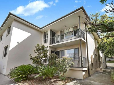 6 / 32 Matthews Street, Wollongong