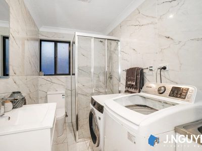 112 Sadleir Avenue, Sadleir