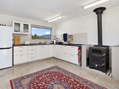 29 Quong Tart Close, Araluen