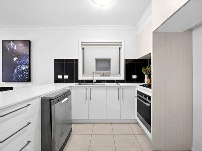 140 / 142 Mapleton Avenue, Harrison