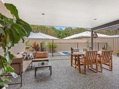 92 KENTIA DRIVE, Forster