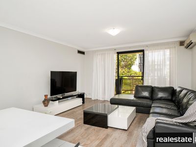 4 / 30 Bronte Street, East Perth