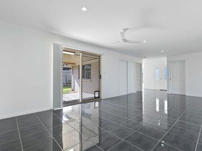 4 Corella Street, Kawungan