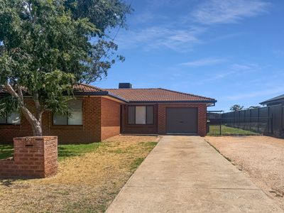 208 Farnell Street, Forbes