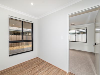 15B Calvera Gardens, Piara Waters