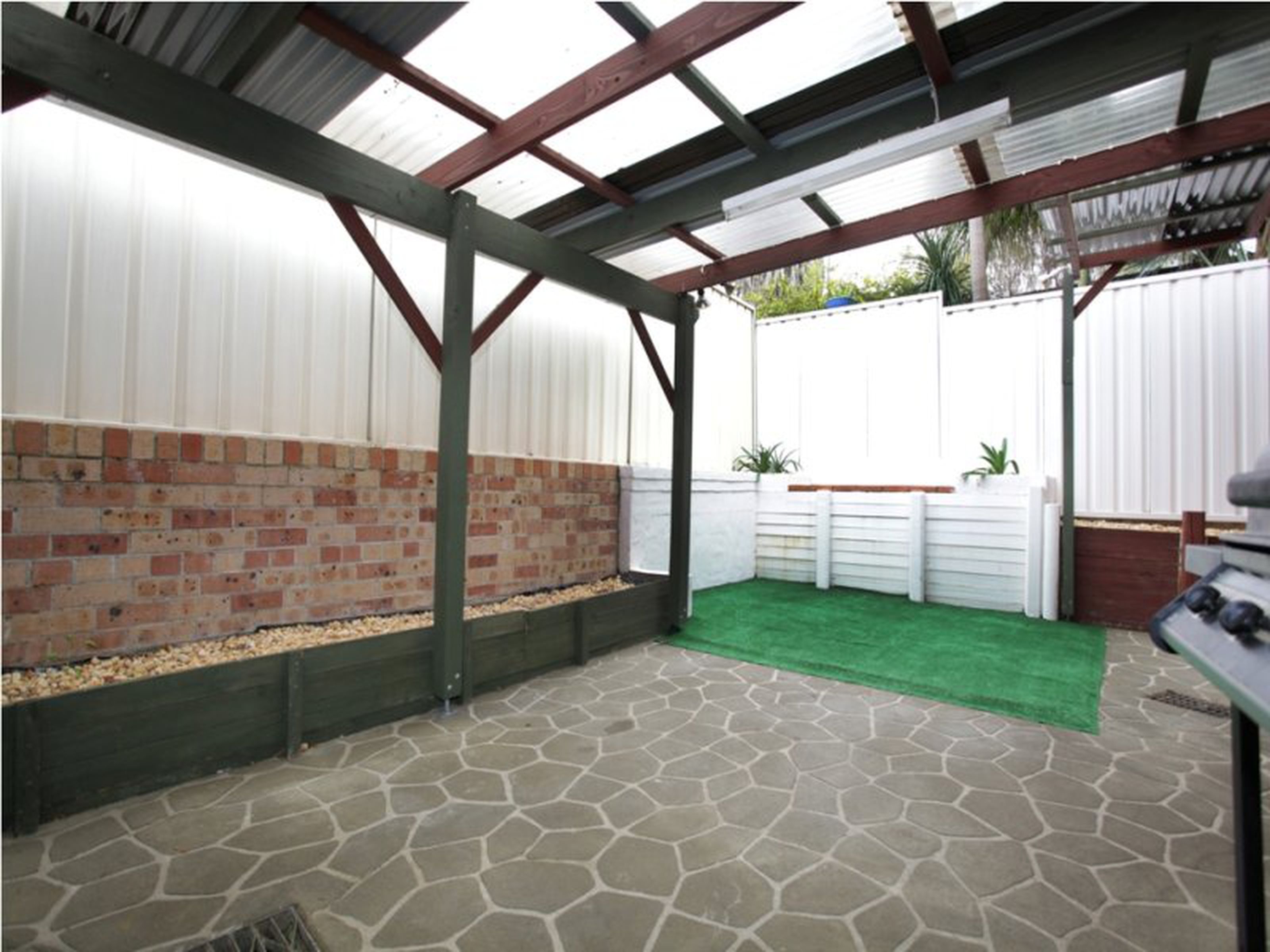 2 / 103 Bringelly Road, KINGSWOOD
