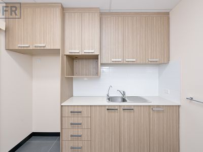 4 / 437 Yangebup Road, Cockburn Central