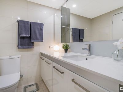 1001 / 2 Oldfield Street, Burswood