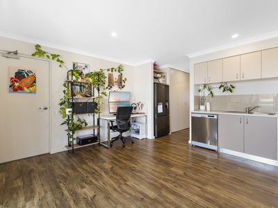 12 / 28 Pollard Street, Glendalough