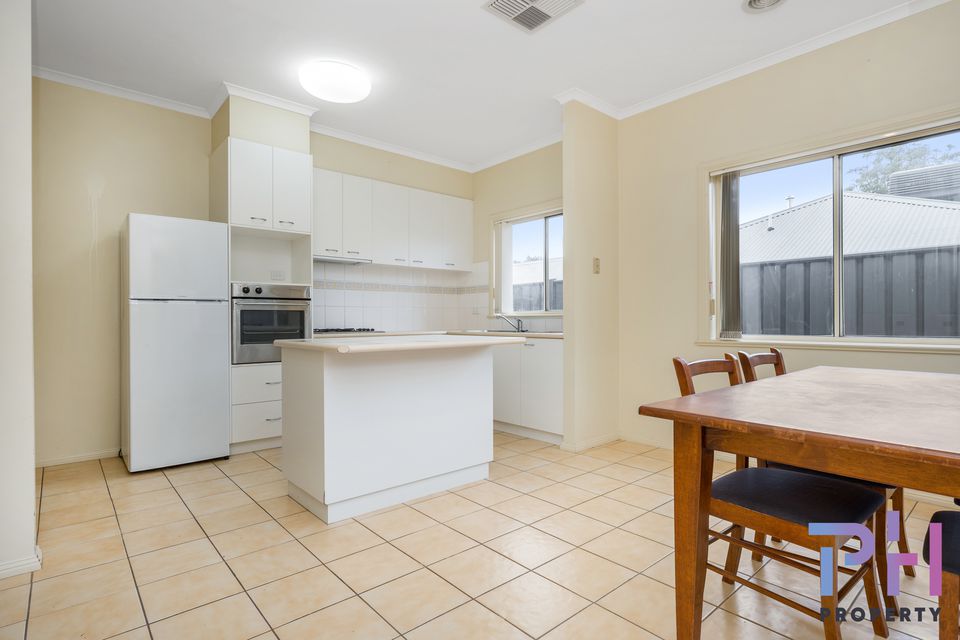 2 / 10 Malcolm Street, Quarry Hill