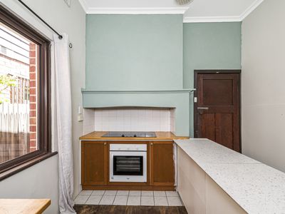 99 West Parade, Perth