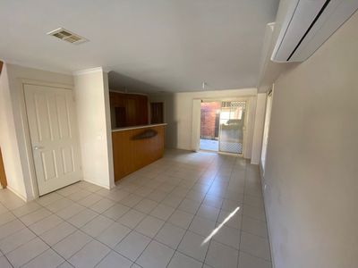 4 / 40-42 Kingsville Street, Kingsville