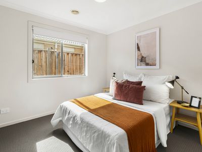 38 Straw Flower Circuit, Greenvale