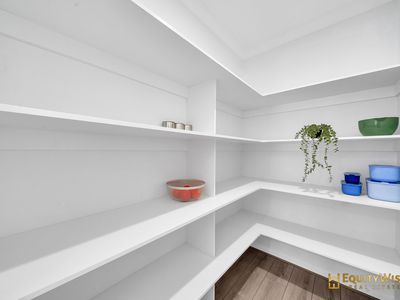 6 Sparland Street, Manor Lakes