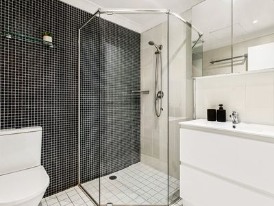 2 / 1 Shirley Street, Alexandria