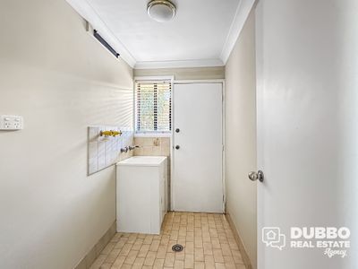 9 Jacqueline Drive, Dubbo