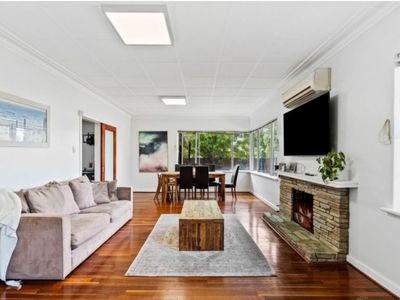 13 Hope Road, Ardross