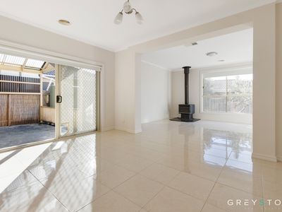 37 Chifley Circuit, Burnside Heights