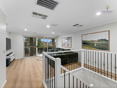 44 Scenic Drive, Point Cook