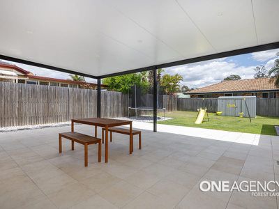 1 Merganser Pl, Forest Lake