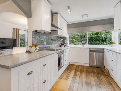 5703 Huon Highway, Surges Bay