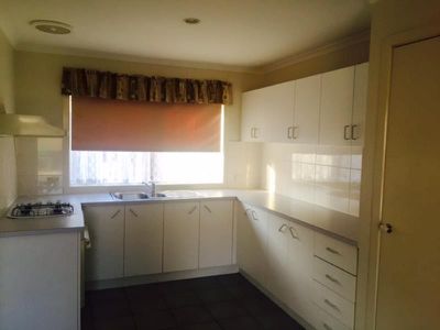19 Cleveland Drive, Hoppers Crossing