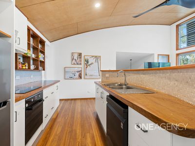 1A Elizabeth Drive, Vincentia