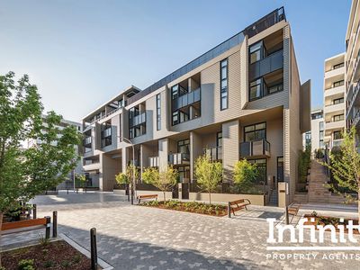 3703 / 5 GADIGAL AVENUE, Waterloo