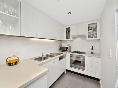 1012 / 77 Berry Street, North Sydney