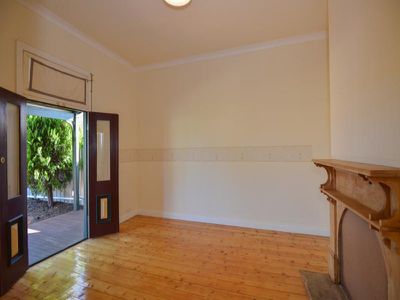 80 Bourke Street, Lamington