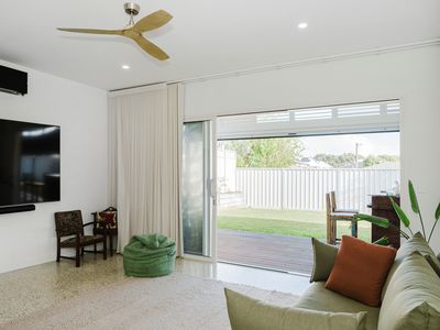 63 MURDOCH DRIVE, Singleton