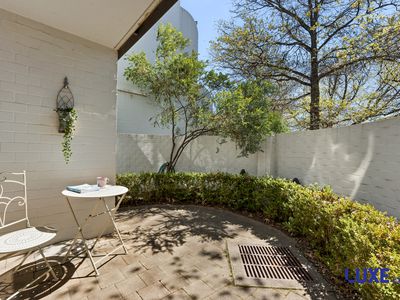 2 / 12 Howitt Street, Kingston