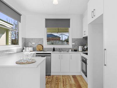 85 High Street, Seymour