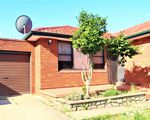 6 Robertson Cres, Mount Lewis