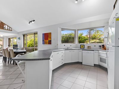 2 / 9 Bennett Street, Hawks Nest