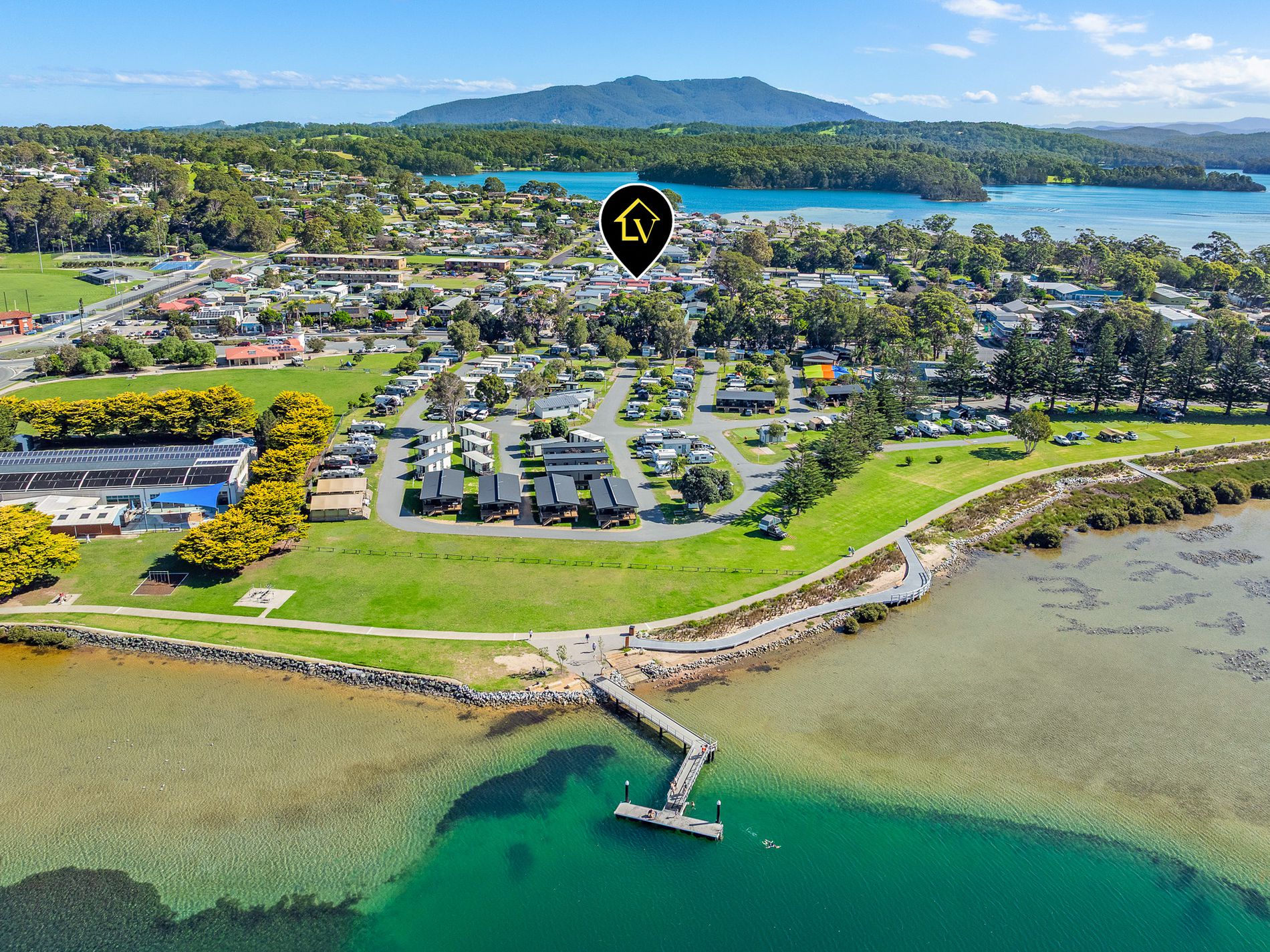 j15 / 48 Princes Highway, Narooma